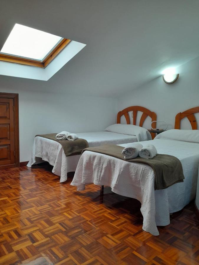 La Carlota Villa Llames de Pria Bagian luar foto