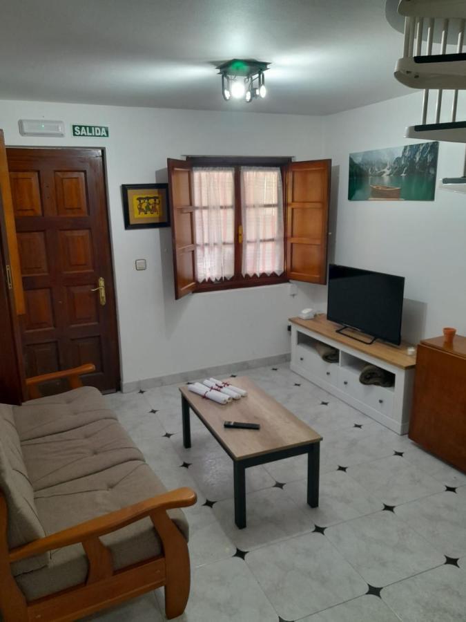 La Carlota Villa Llames de Pria Bagian luar foto